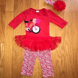 Cute Babygirl Outfit 9M 🎈🍭🍓